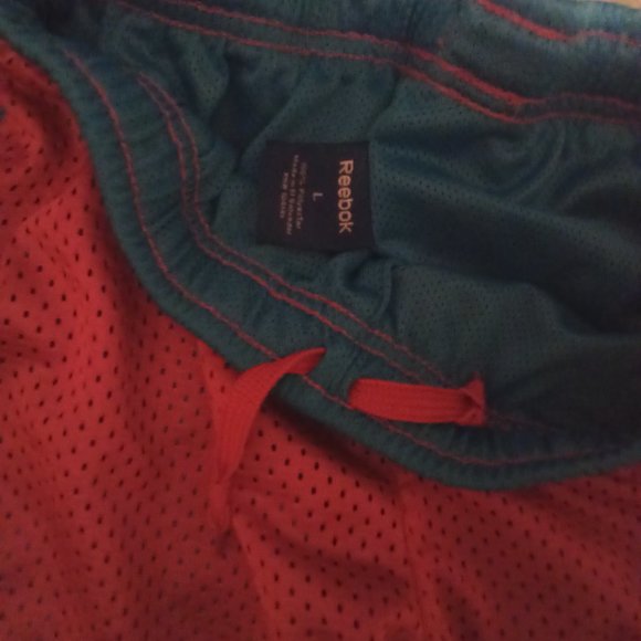 Reebox - Picture 3 of 3